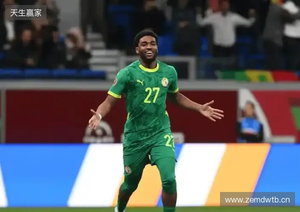 非洲杯决赛中断姆巴耶给朋友发照片，事后道歉：没想那么多